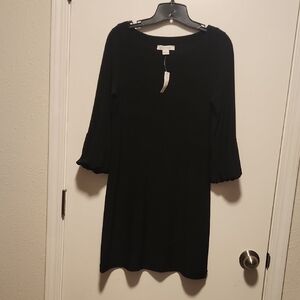 White House Black Market Classic Black Top